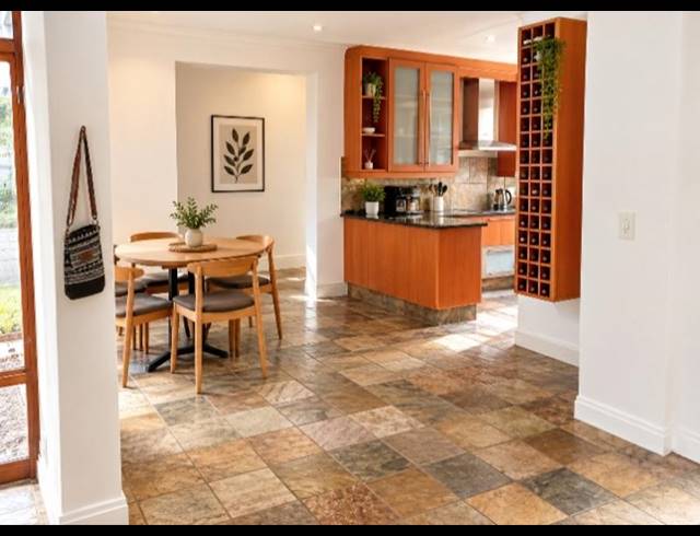 3 BEDROOM TOWNHOUSE FOR SALE IN MAGALIESSIG